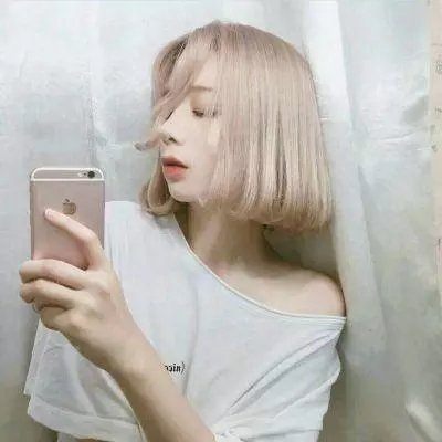 捆著你,困著我